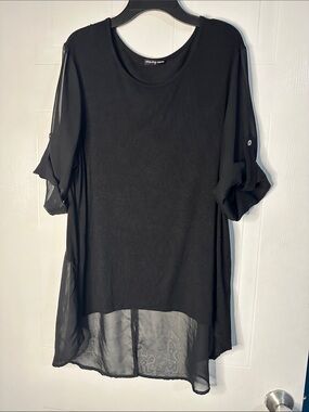 EUC Cha Cha Vente Black Sheer-Back Tunic Hi-Lo Top